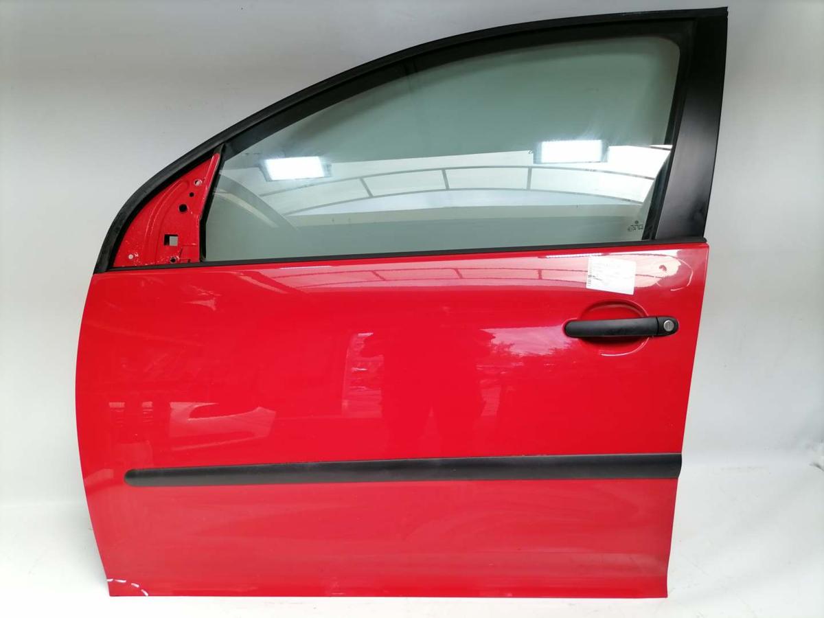 VW Golf 5 original Tür vorn links LY3D Tornadorot 5-Türer Fließheck Bj.2004 VW Golf 5 original Tür vorn links LY3D Tornadorot 5-Türer Fließheck Bj.2004